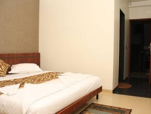 Treebo Trend Royal Kourt Aurangabad Otel Dış mekan fotoğraf